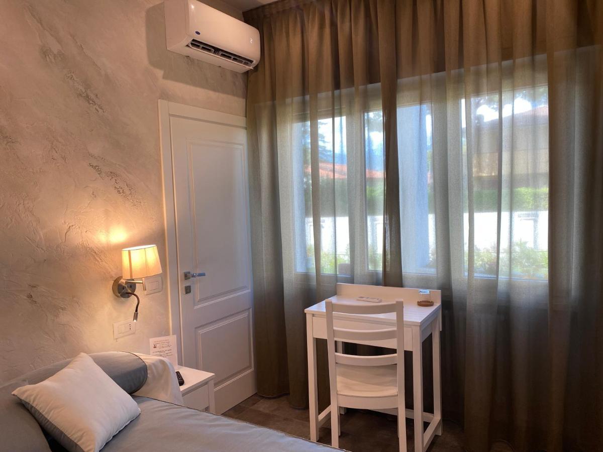 Villa D Erna Marina Di Pietrasanta Luaran gambar
